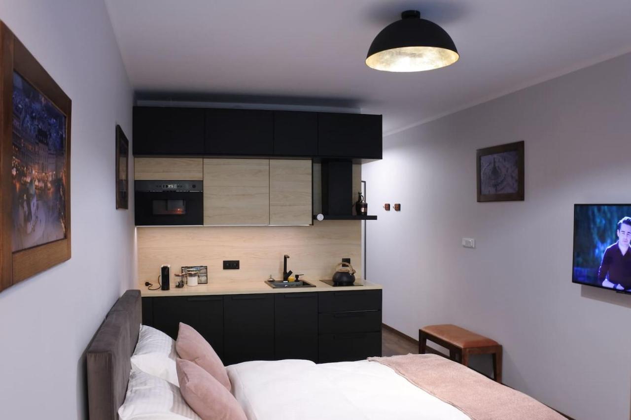 Boutique 108 - Old City, Luxury Apt. With A Garage Krakkó Kültér fotó